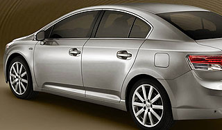 ����� Toyota Avensis ���������� � ������ / �����������: ���.��