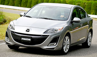 ����� Mazda3 �������� � ���-���������