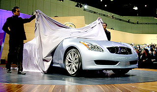 Infiniti ������� ������ BMW � Lexus