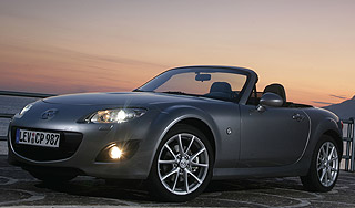 ����� Mazda ������ ���� � ������