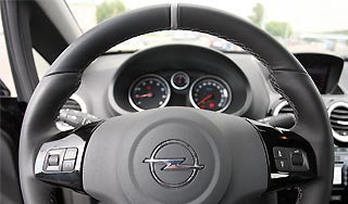 ������ ����� ������ �� Opel