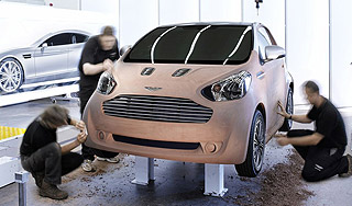 Aston Martin ������� ������� �������