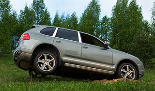 ����-����� Porsche Cayenne Turbo � ������