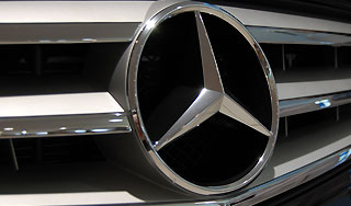 Mercedes ����� ��������� ������ � Renault