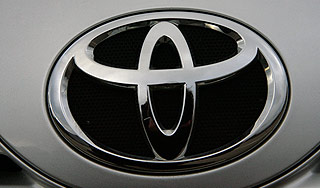 Toyota ���������������� ������� 8 �������