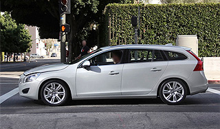 ������ �������� ��������� Volvo V60