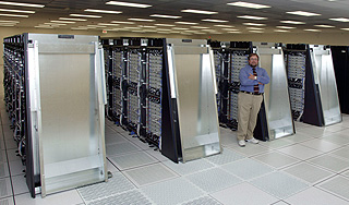 IBM �������� ������ ����������������