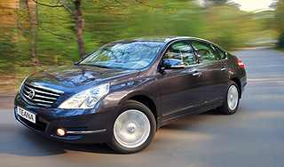 ����-�����: Nissan Teana ���������� � ���������