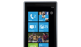 Microsoft �������� ������� Windows Phone 7