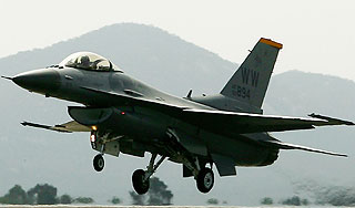 ��� ������������� F-16 � �������� ������