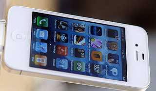 Apple ������ ��������� ������ iPhone