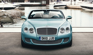 Bentley ���������� Aston Martin � Ferrari