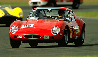 51-������ Ferrari ������� �� $32 ��������