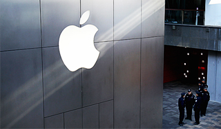 Apple �������� ��������� � $11 ����������