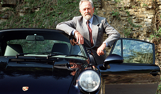 ��������� ��������� ���������� Porsche 911