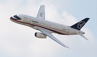 SSJ 100 ��� ������� ��-�� ������������