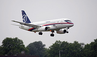 SSJ 100 �������� ��������� �������