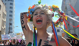 ������ ������ ������� ���� FEMEN