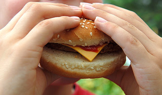 McDonald�s �������� $700 ����� �� ������
