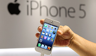 Apple ������� � ���������� �������� iPhone