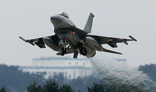 ��� �������� � ������ ����������� F-16