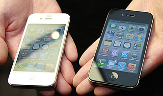 iPhone ������� �� "������� �������"