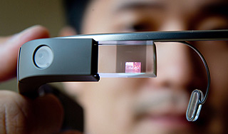 C ������� Google Glass ������� ��������