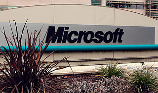 Microsoft ����� Nokia �� $7,2 ���������
