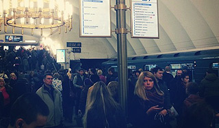 Метро в Петербурге закрыли из-за пожара Метро в Петербурге закрыли из-за пожара