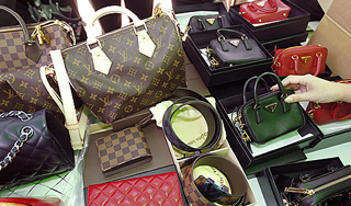 �������� ������ 61 ����� Louis Vuitton