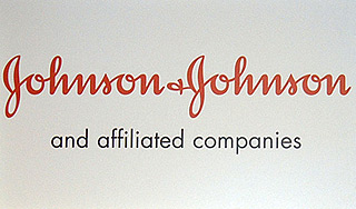 Johnson & Johnson �������� ������� $4 ����