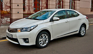 ����-�����: Toyota ����������� �������� Corolla