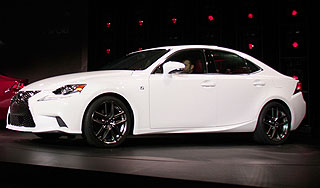 �������� ���������� Lexus � ����������