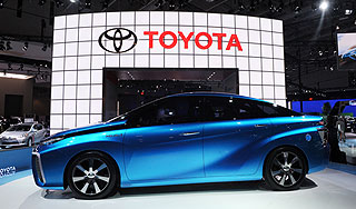 Toyota ������� ��������� ��� ���������