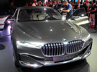 � BMW ���������� ����� 9-Series