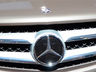 Mercedes �������� ���� �� ������� ��������