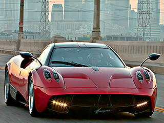 ��������� Facebook ������� �������� Pagani