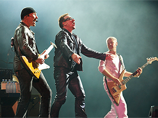 U2 ��������� ����� ������ �� iTunes