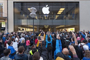Apple ������ ������ ������ �������