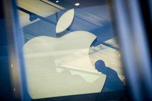 Apple ������ $532 ��� �� ��������� �������