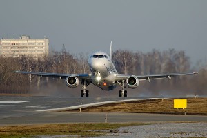 ����� ��������� SSJ-100 ���������� � �����������