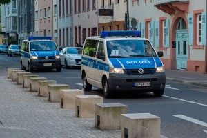 � ������������ ����� ����� � ����� �������