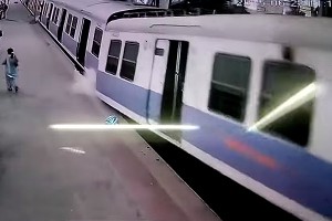 � ������ ����� ����� � �������