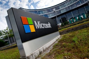 Microsoft � Apple �������� ������� ���