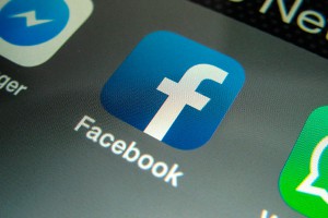 Facebook "�����" ����� ���� ���������� ������