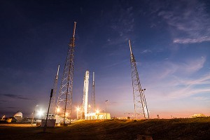 SpaceX �������� ������ ������ Falcon 9