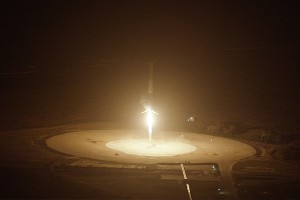 SpaceX ������� �������� ������ Falcon 9