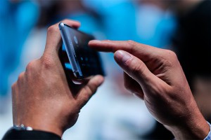 Samsung ����������� 6-�������� Galaxy A9