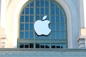 Apple ������ �� ������ �������