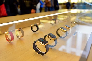 ������������ ������ ���� Apple Watch 2